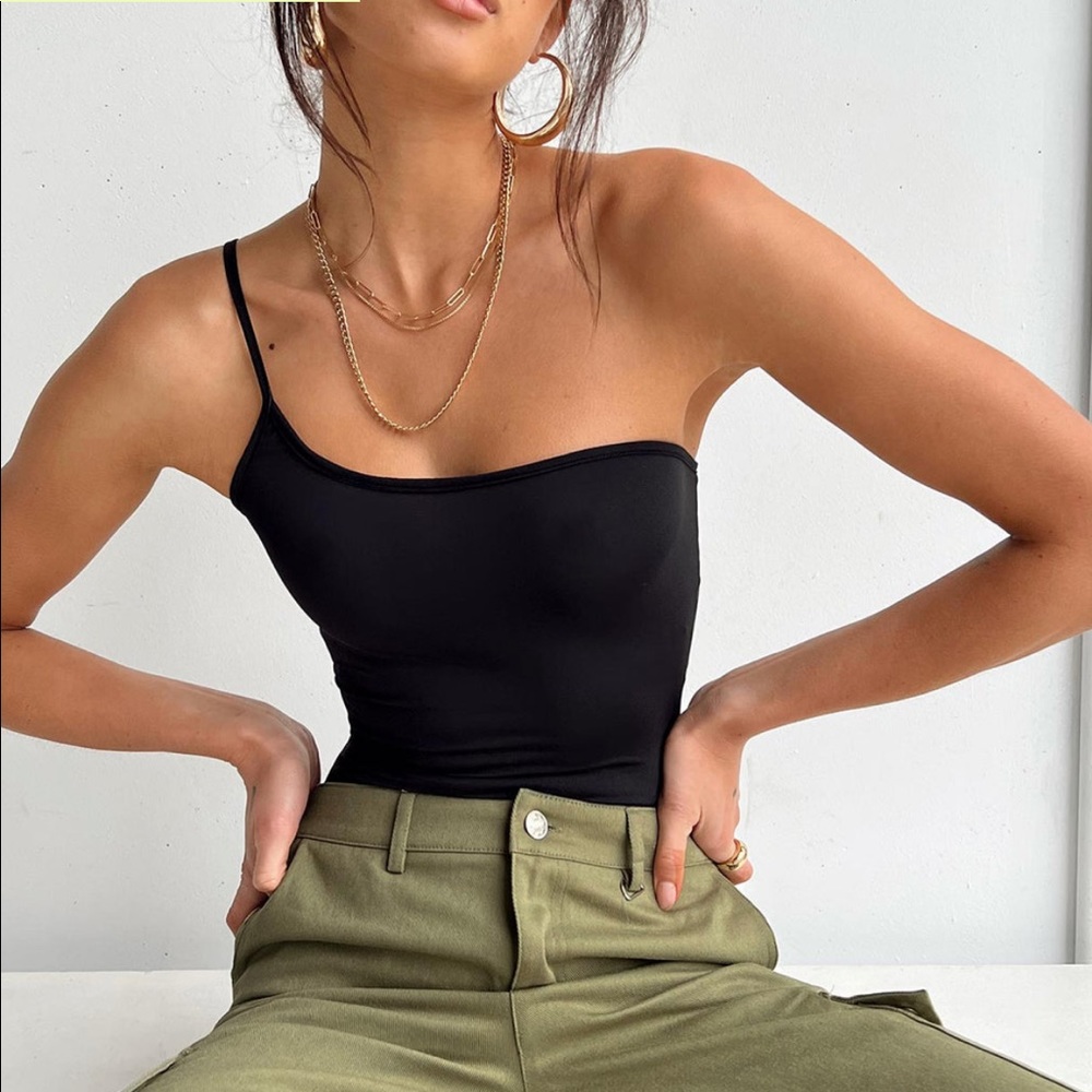 NWT Princess Polly Hutter Bodysuit